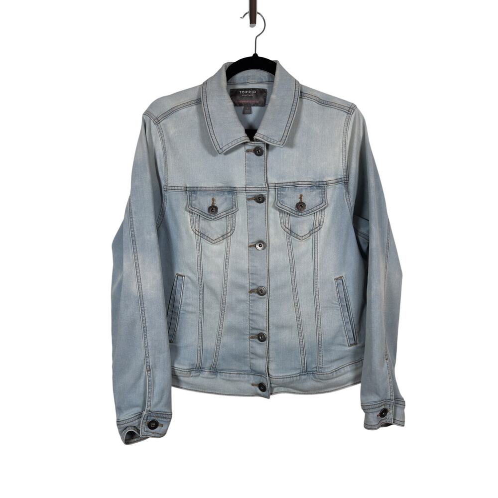Torrid Denim Jacket Womens 12 0 0X Blue Faded Contrast Topstitch Chest Pockets